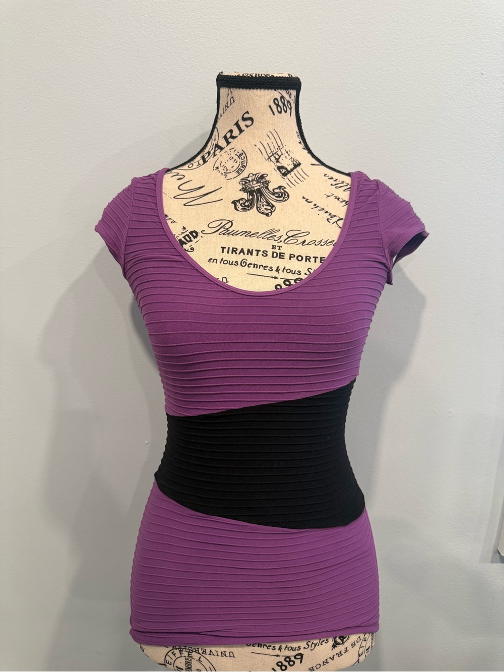 Guess by Marciano Purple and Black Ribbed Scoop Neck Tee